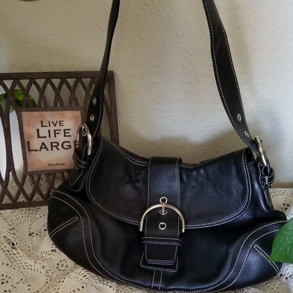 Coach Handbags - Coach black leather shoulder purse / bag